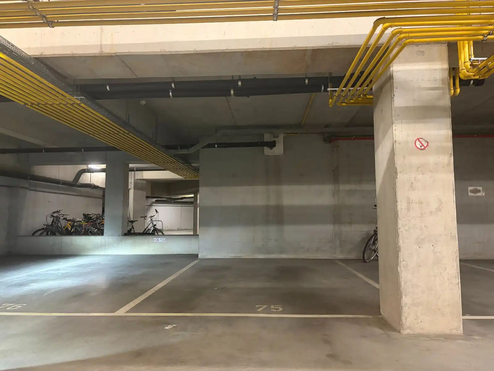 Ondergrondse autostaanplaats te huur in hartje Gent – Apostelhuizen foto 2