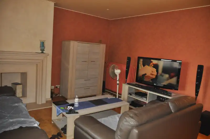 Gezellig ingericht appartement met 2 slaapkamers + standplaats. foto 3