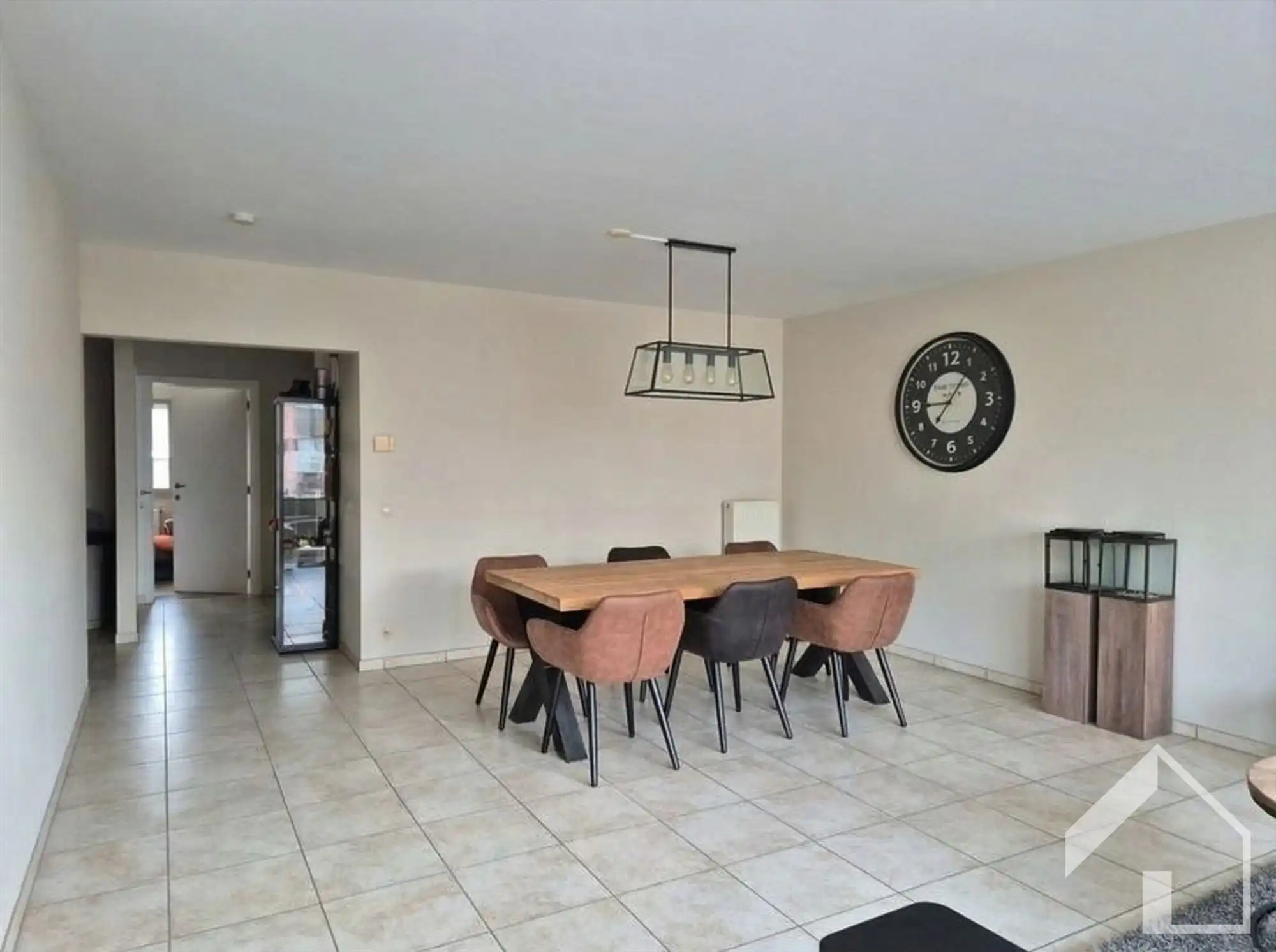 Ruim, energiezuinig appartement met 2 slaapkamers, terras, garage en lift!  foto 6