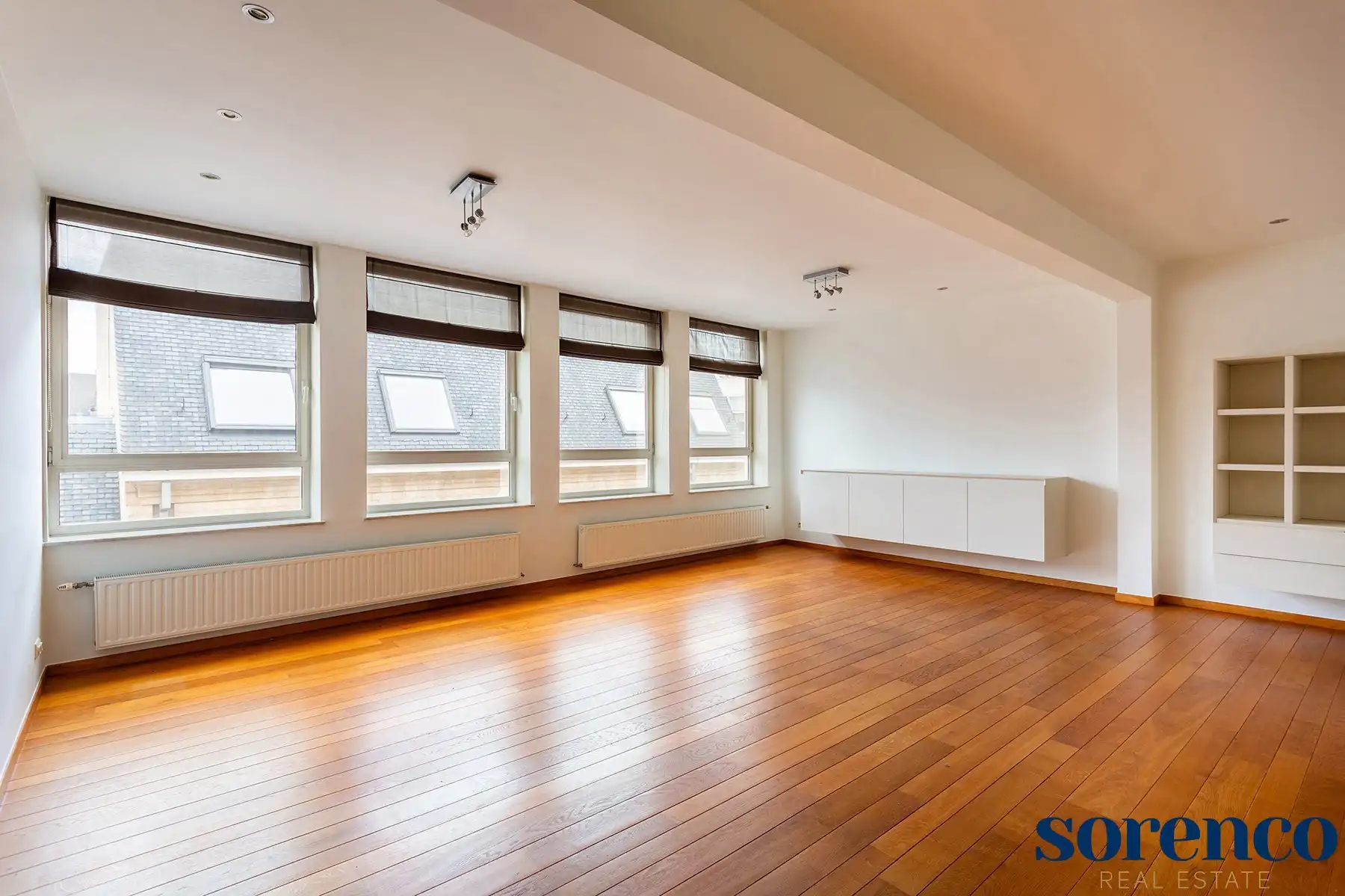 Antwerpen centrum - Ruim duplex dakappartement ca. 170m² met panoramisch zonneterras ca. 50m²  foto 4