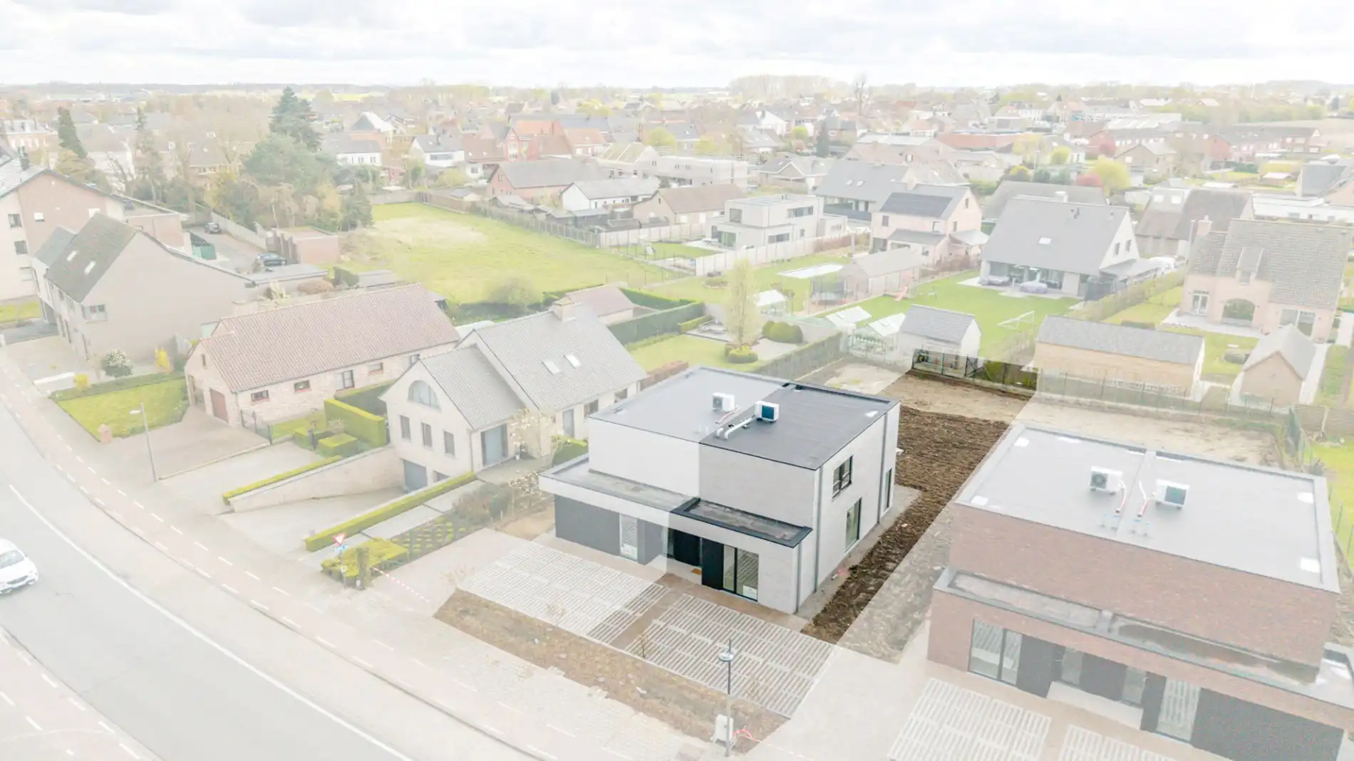 Half open nieuwbouwwoning - 6% BTW mogelijk! foto 3