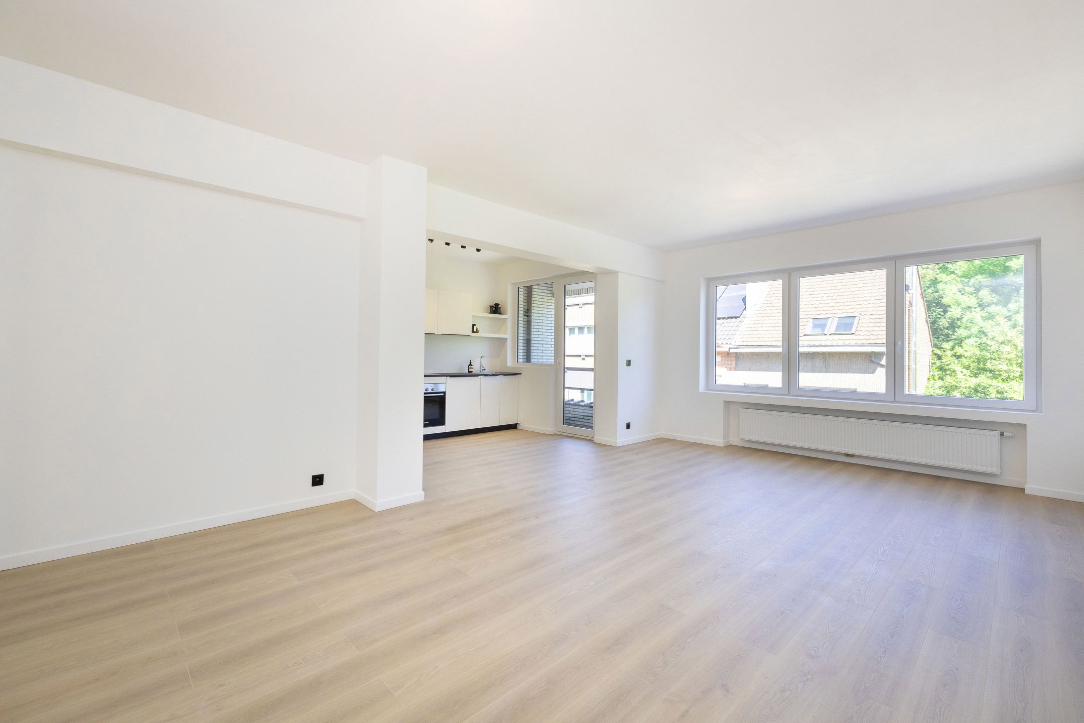 Volledig gerenoveerd appartement - EPC: B- foto {{pictureIndex}}