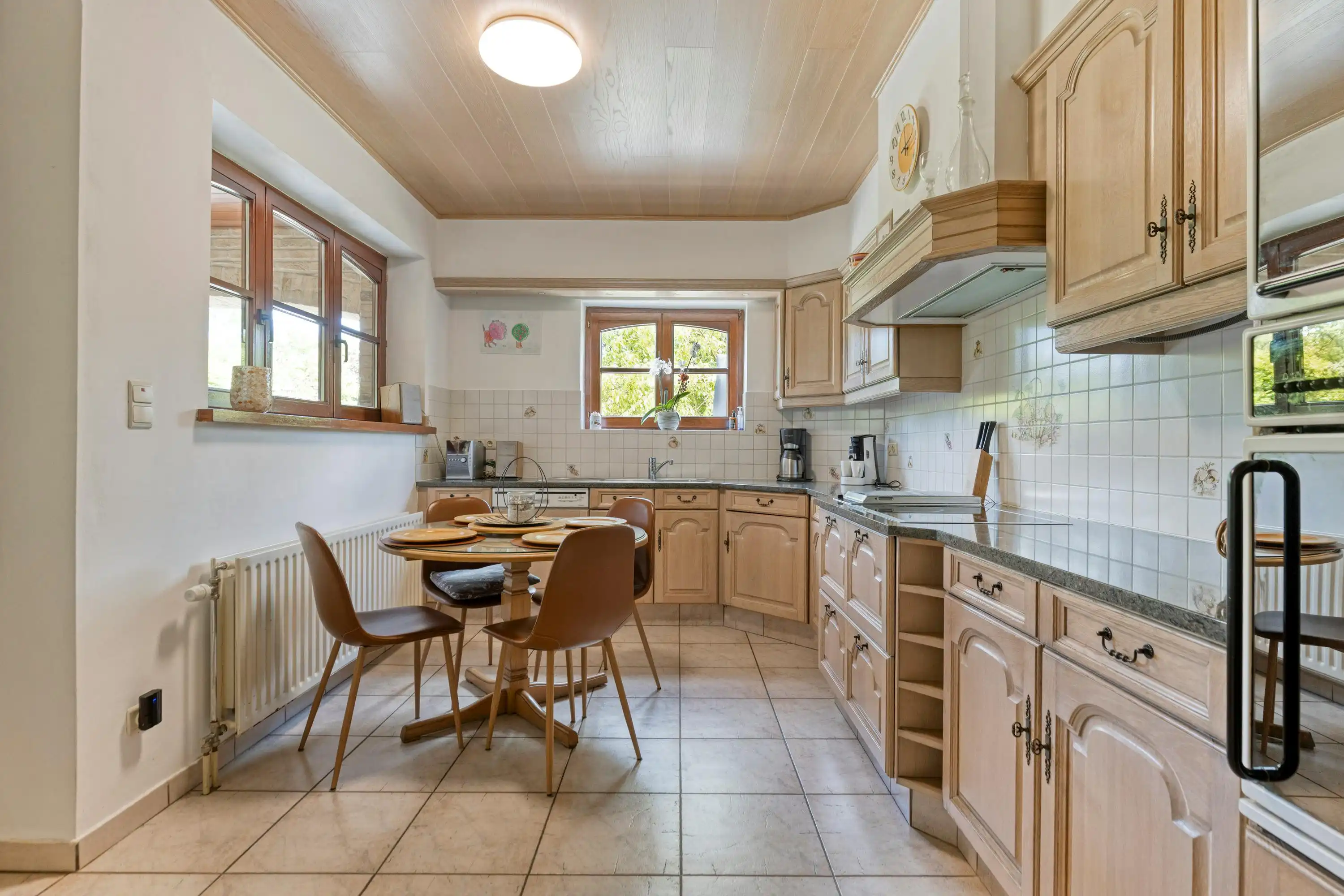 Karaktervolle woning te koop op toplocatie in Willebroek foto 9