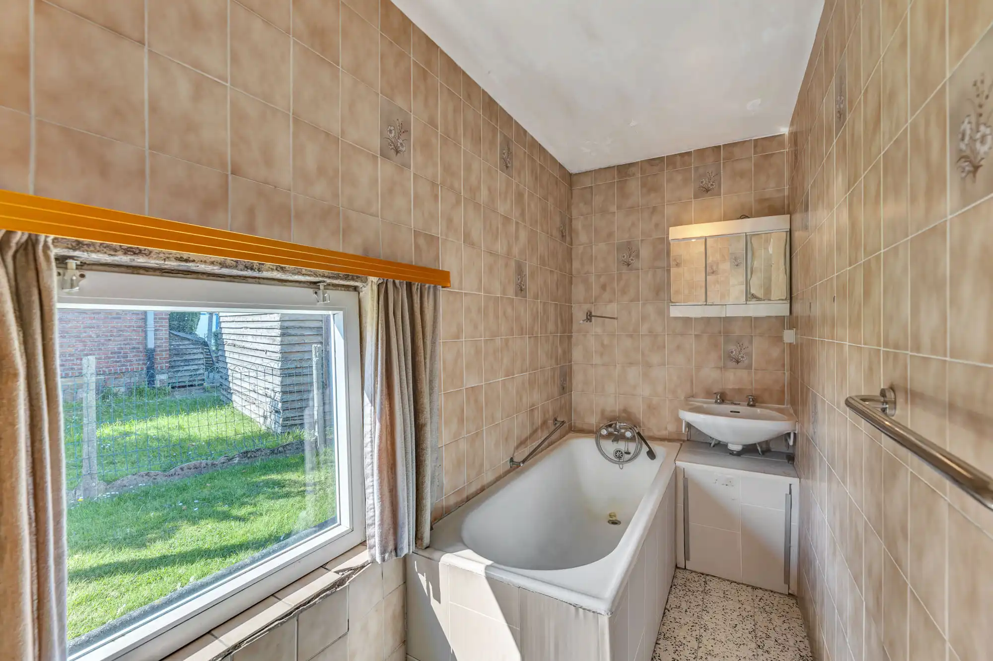 Te renoveren woning in Lennik foto 14