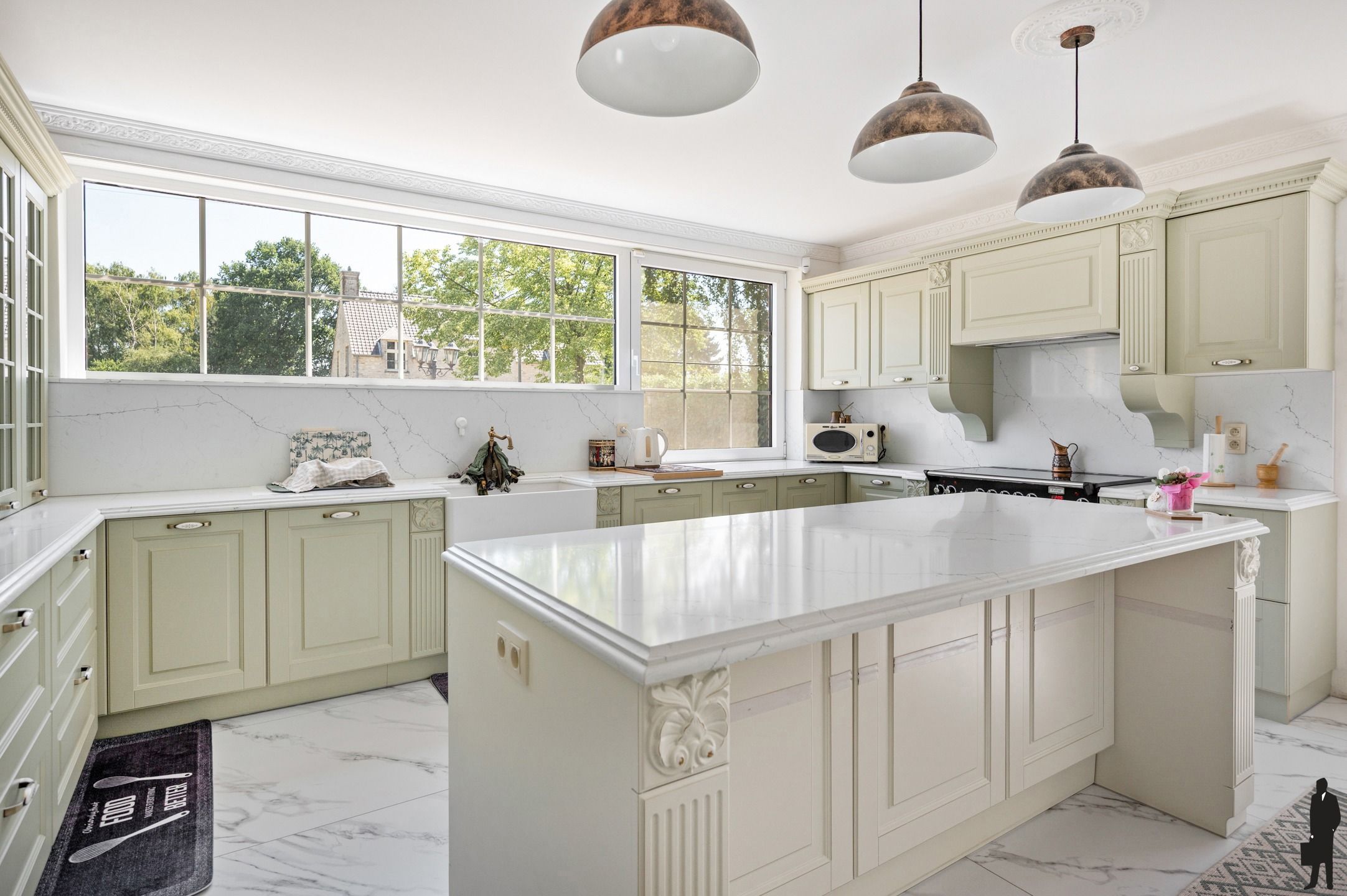 Exclusieve, gerenoveerde villa in rustige buurt foto 10