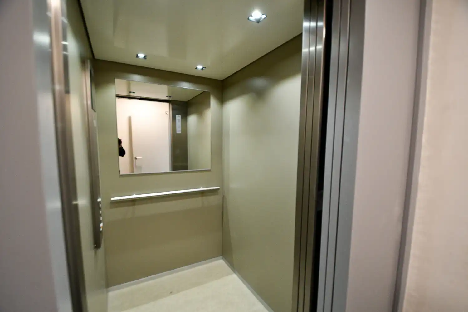 Prachtig dakappartement met hoogstaande afwerkingsgraad foto 19