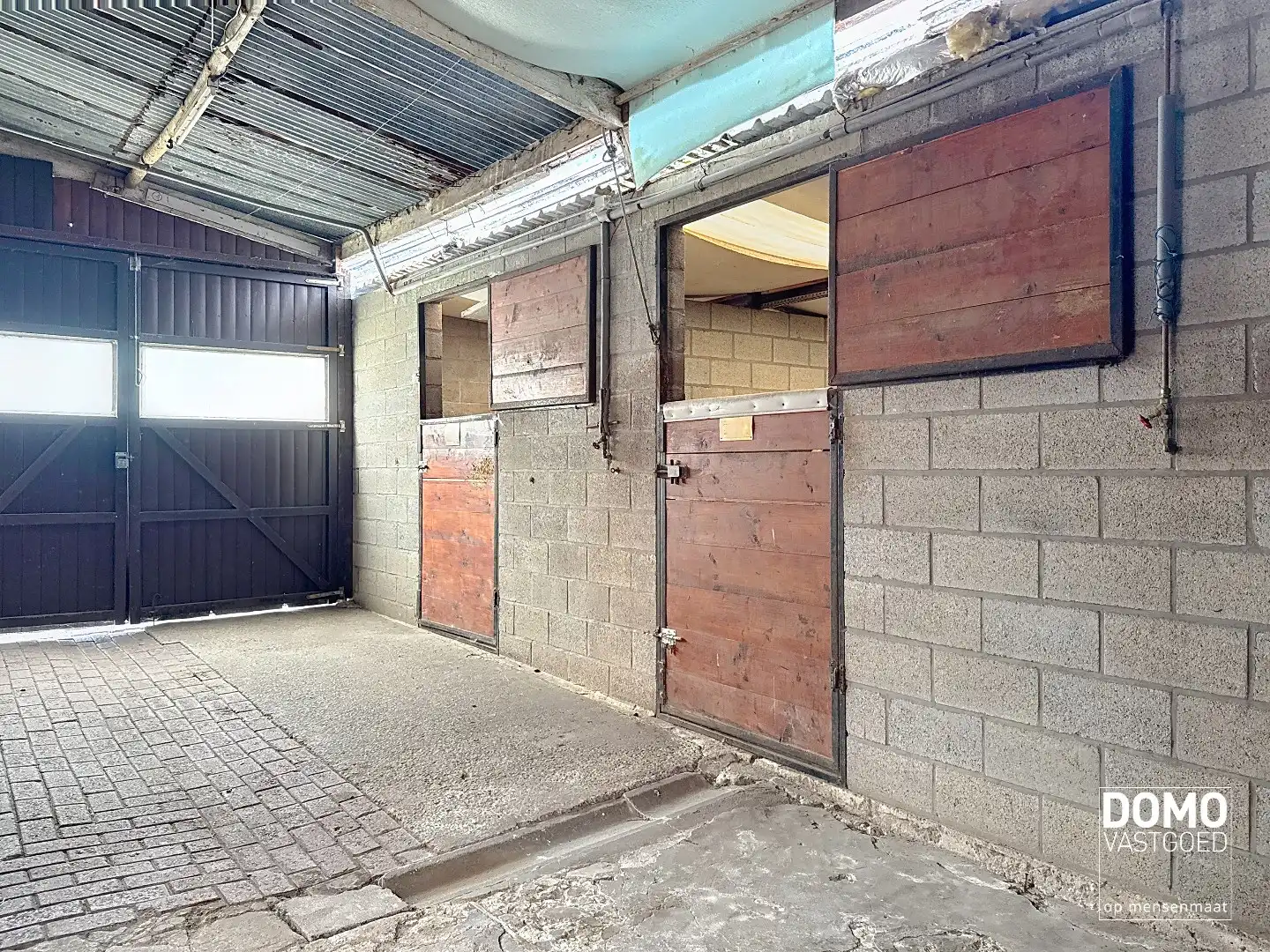 Karaktervolle woning met tal van mogelijkheden en voorzien van paardenstallingen foto 22