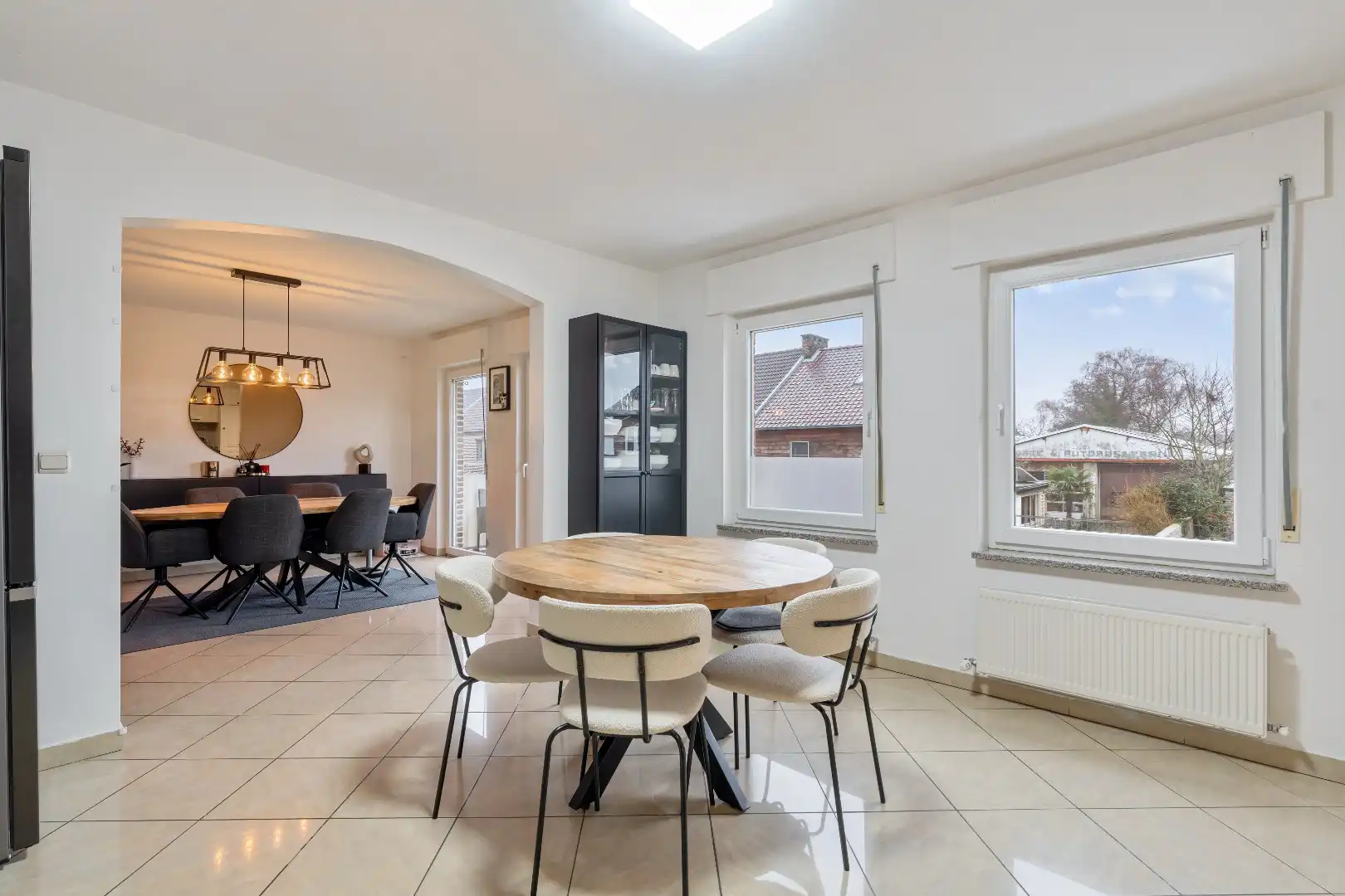 Ruim energiezuinig duplexappartement (146 m²) -  kwaliteitslabel B -  3 slaapkamers, terras en private buitenparking. foto 7