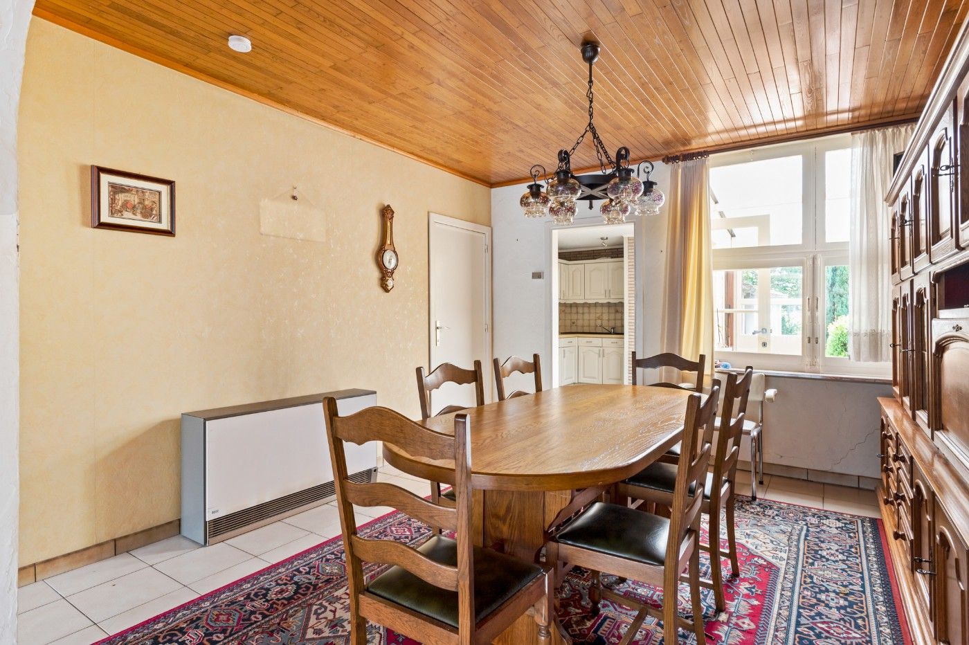 Te renoveren woning met 2 slpk. en tuin foto 8