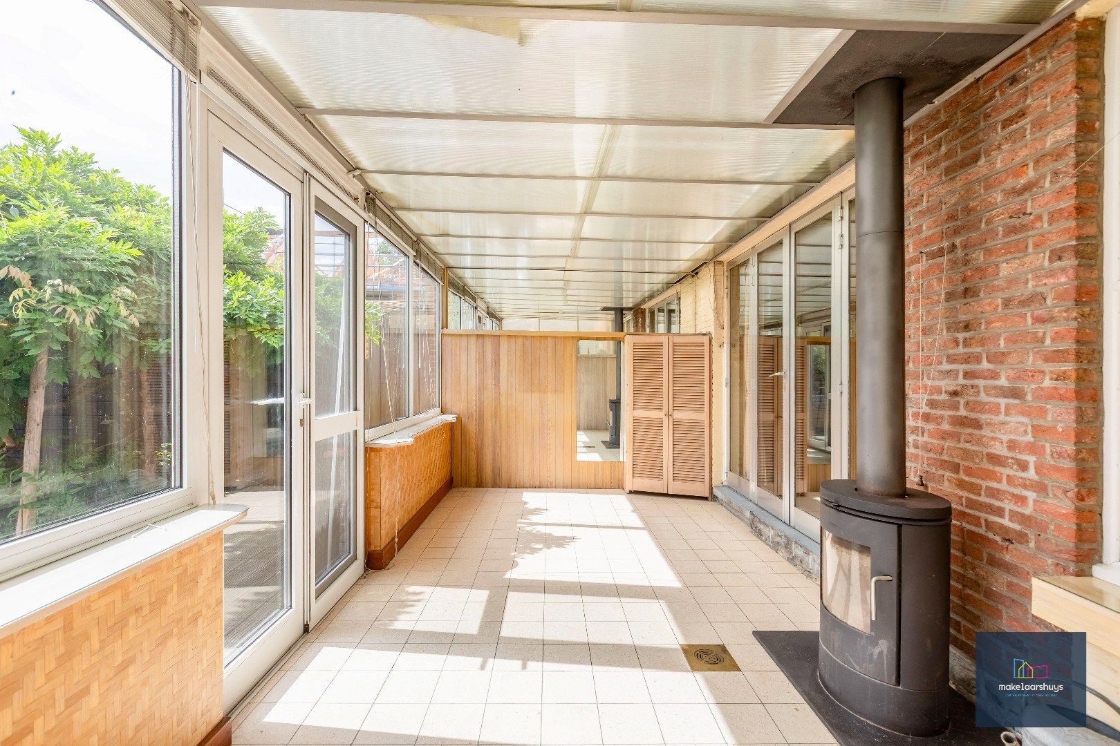 Gunstig gelegen woning met tuin en garage foto 11