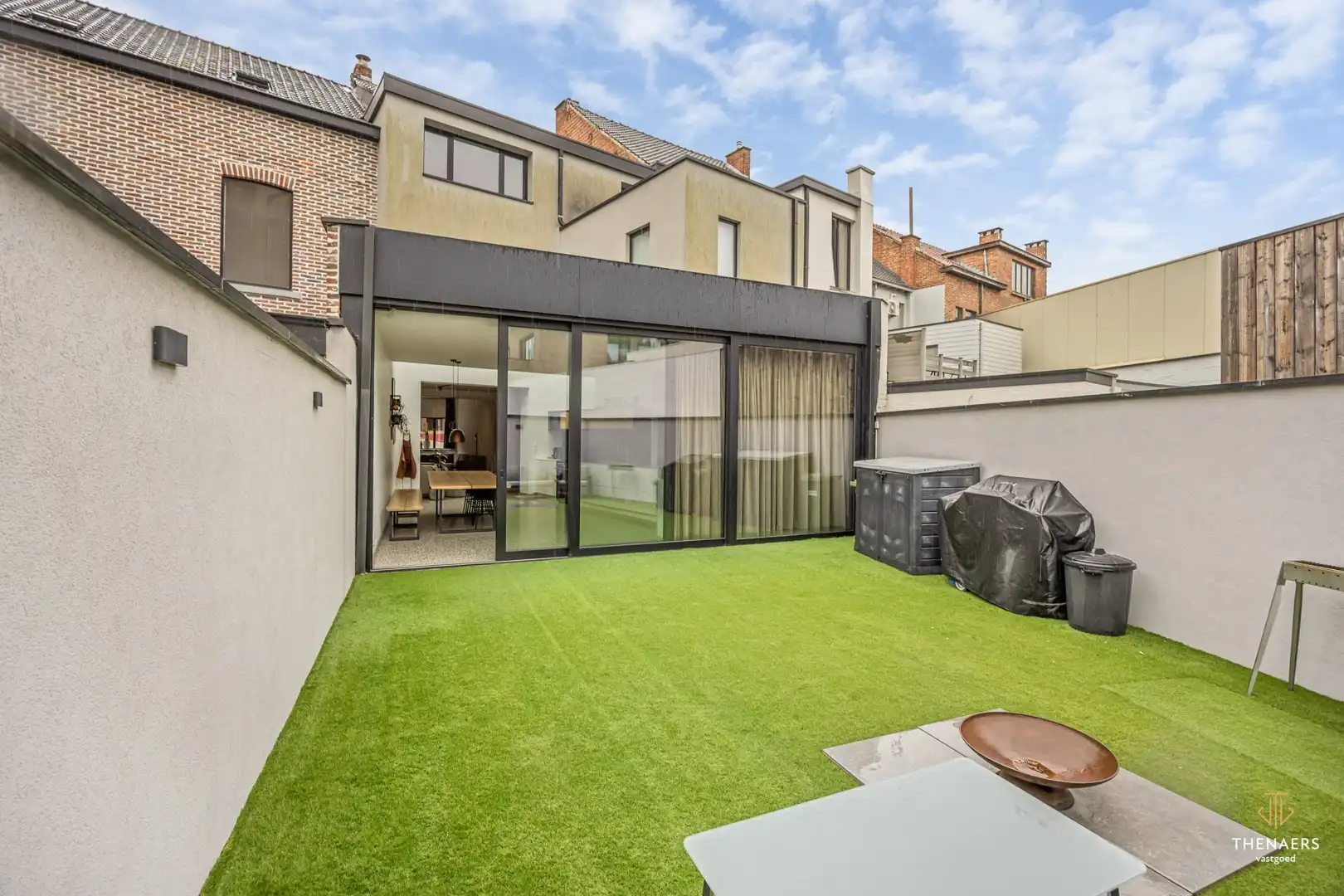 Stijlvol gerenoveerde karakterwoning nabij het centrum van Sint-Truiden. foto 15