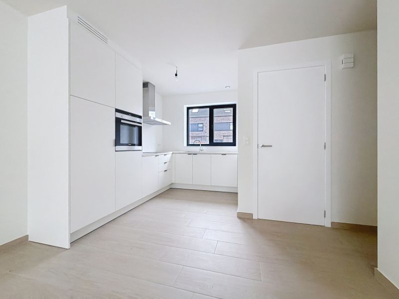 Stijlvolle nieuwbouwwoning in het centrum van Kaprijke foto 4
