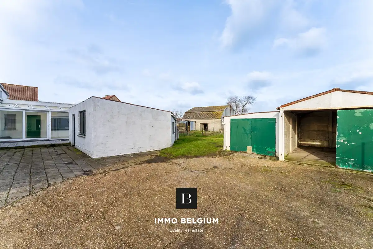 Te renoveren of te slopen hoeve in de Vosseslag foto 5