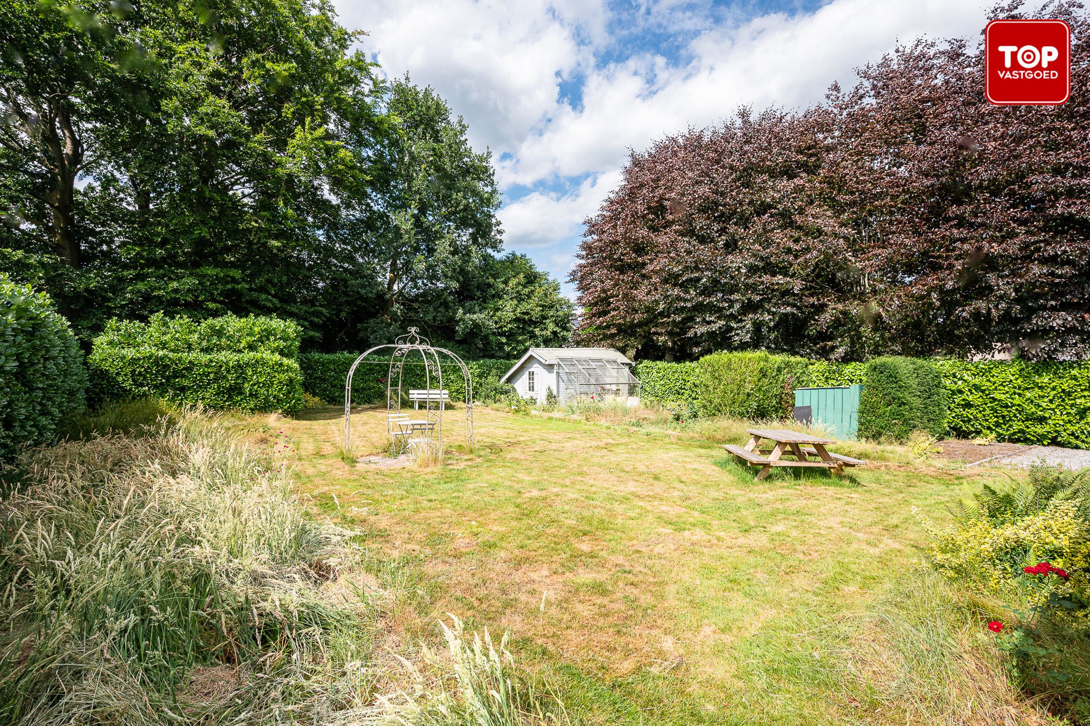 Te renoveren bungalow met enorm potentieel op een Toplocatie foto 26