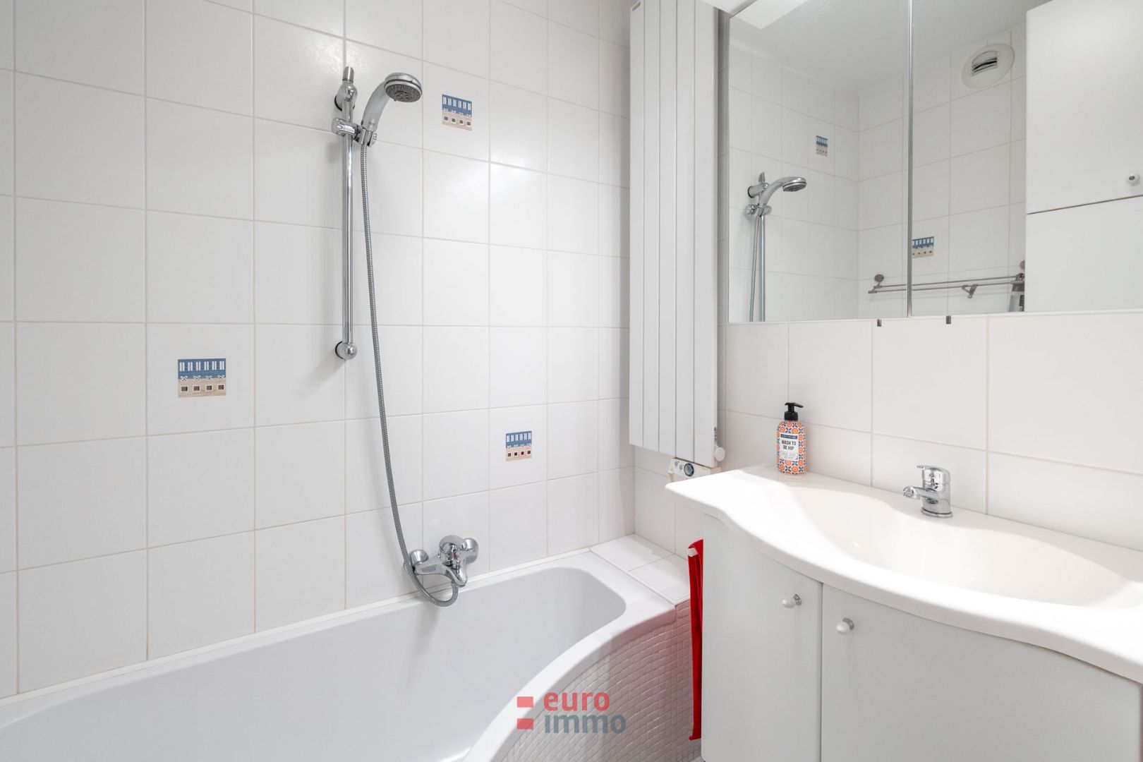 Super gezellig appartement met 1 slaapkamer én zijdelings zeezicht vanop het terras. foto 7