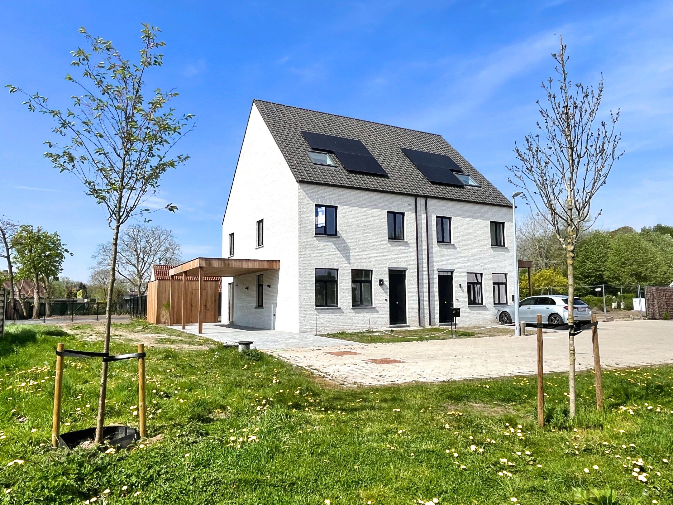 Nieuwbouw woning te Moerkerke foto {{pictureIndex}}