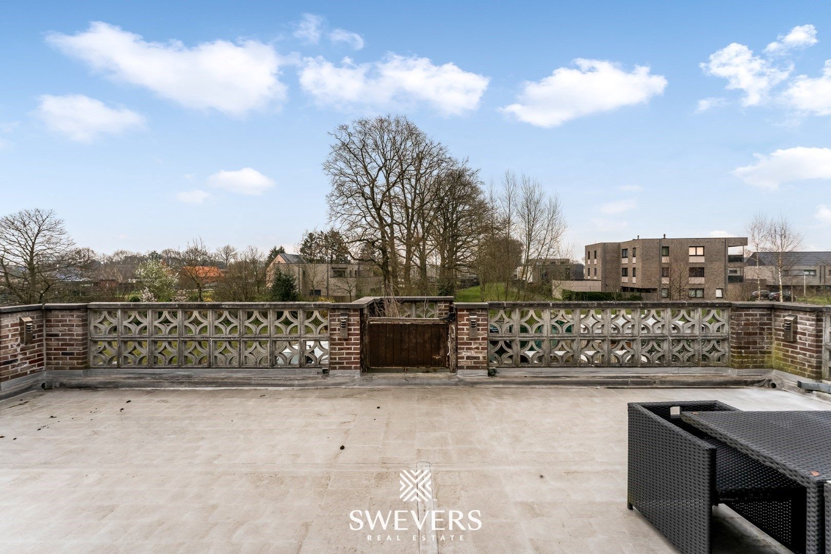 Instapklaar opbrengsteigendom met handelspand en 2 appartementen in Zonhoven foto 16