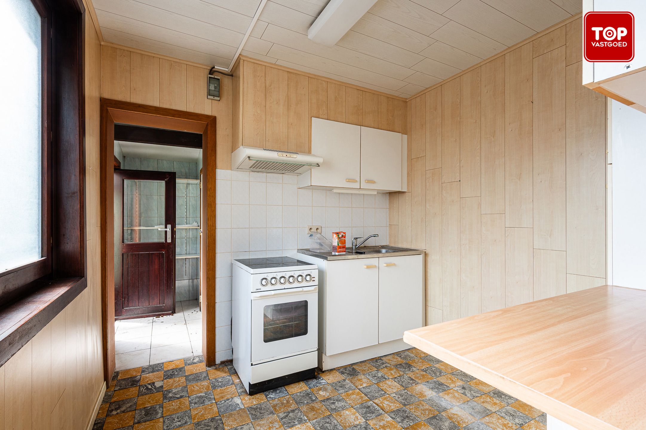 Opbrengsteigendom met 3 verhuurde units in hartje Oostende – 5,7% bruto rendement foto 12