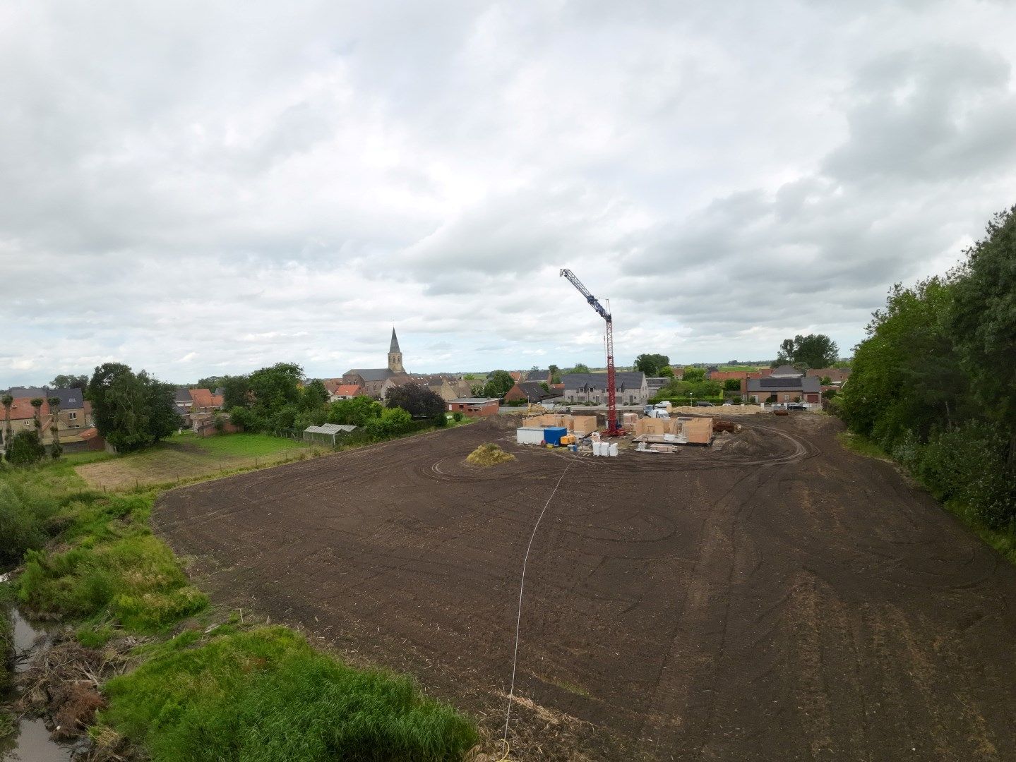 Rustig gelegen nieuwbouwwoning met 3 slaapkamers en prachtig zicht op de velden te Moere foto 3