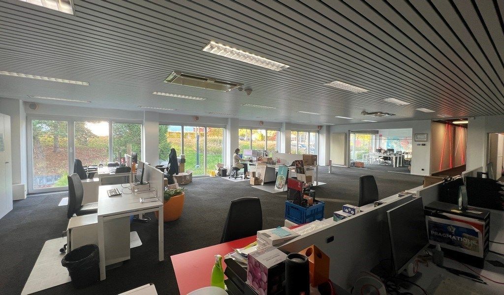 Bedrijfsgebouw met uitbreidingsmogelijkheden te koop in Ronse foto 11