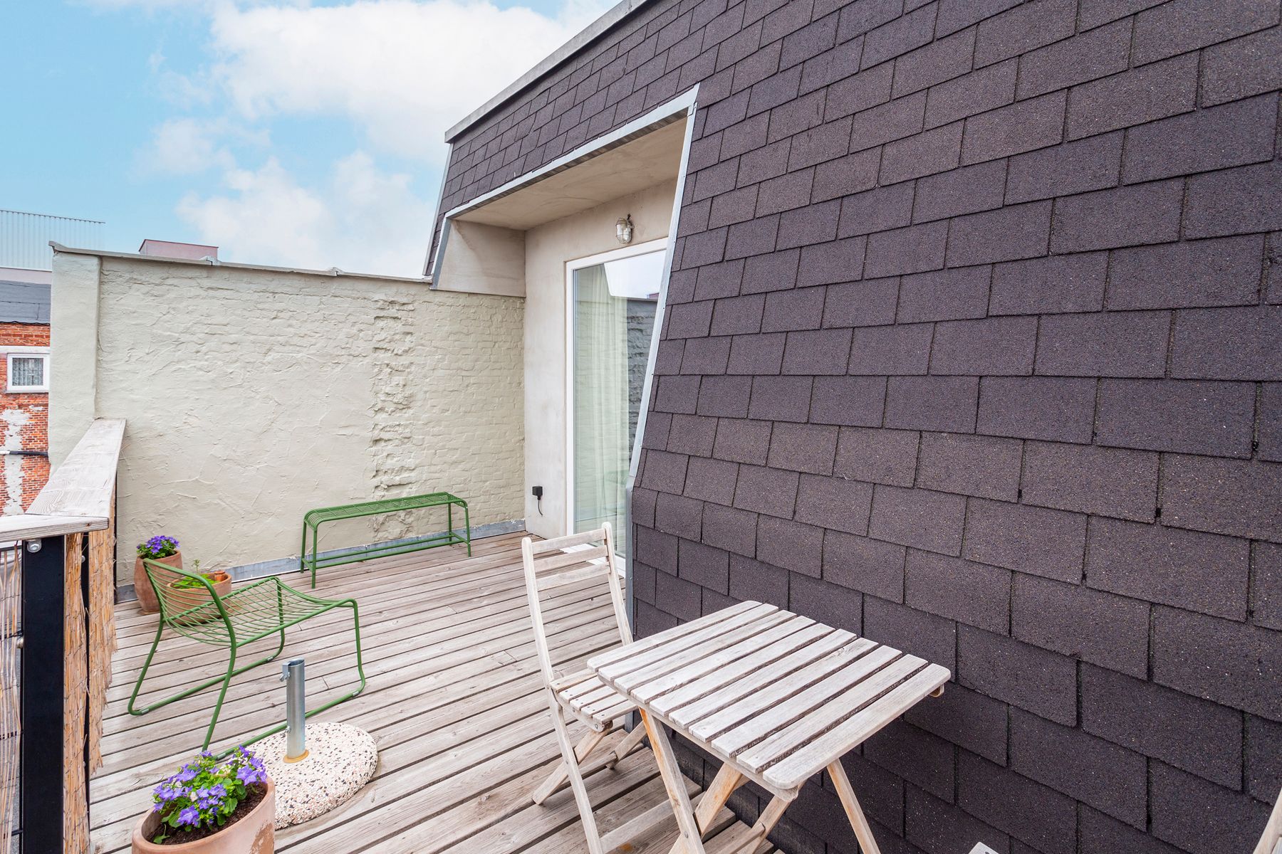 Instapklaar startersappartement met terras te Slachthuiswijk foto 6