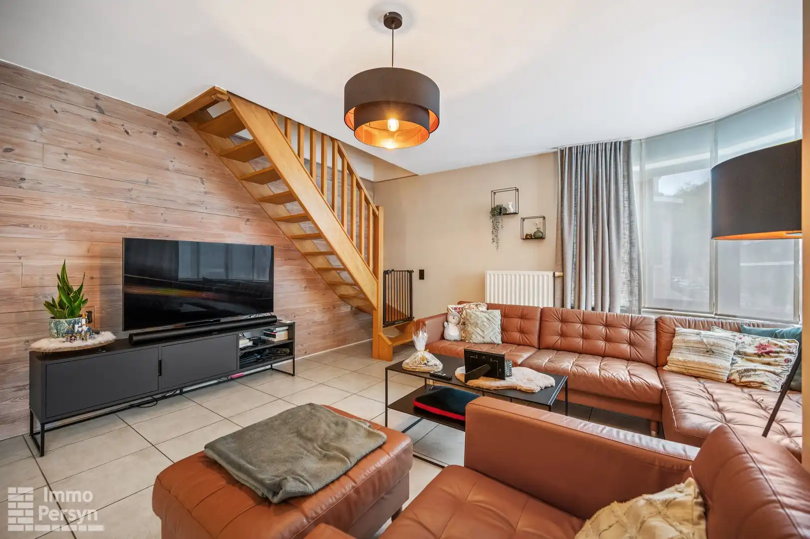 Instapklaar duplexappartement met 2 slpks en staanplaats te Diest foto 5