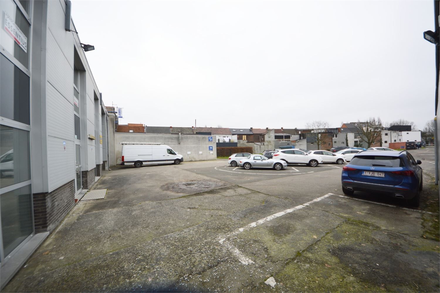 UNIEKE COMMERCIËLE OPP. 630 M2 MET PARKING NAAST ZEEMAN EN MULTIPHARMA foto 19