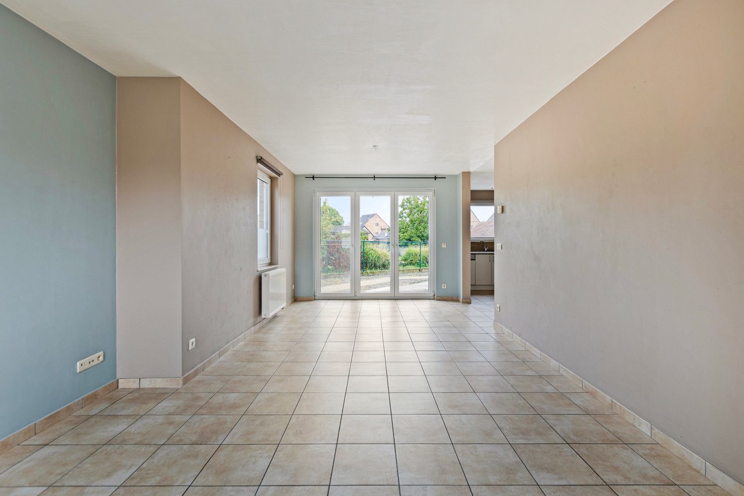 INSTAPKLARE WONING MET VERGUND MAGAZIJN OP 4A 61CA! foto 4