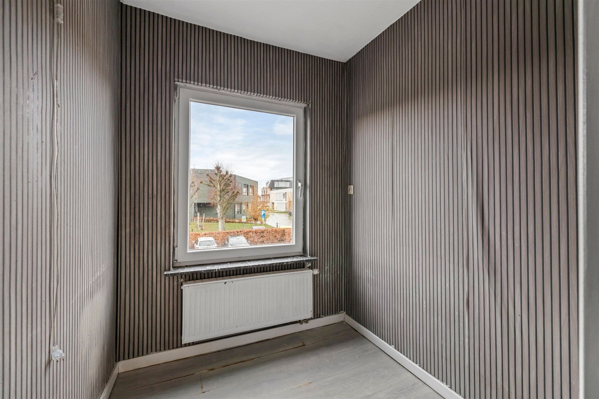 Solide gezinswoning met 2 slaapkamers, uitgestrekte tuin en garage foto 16