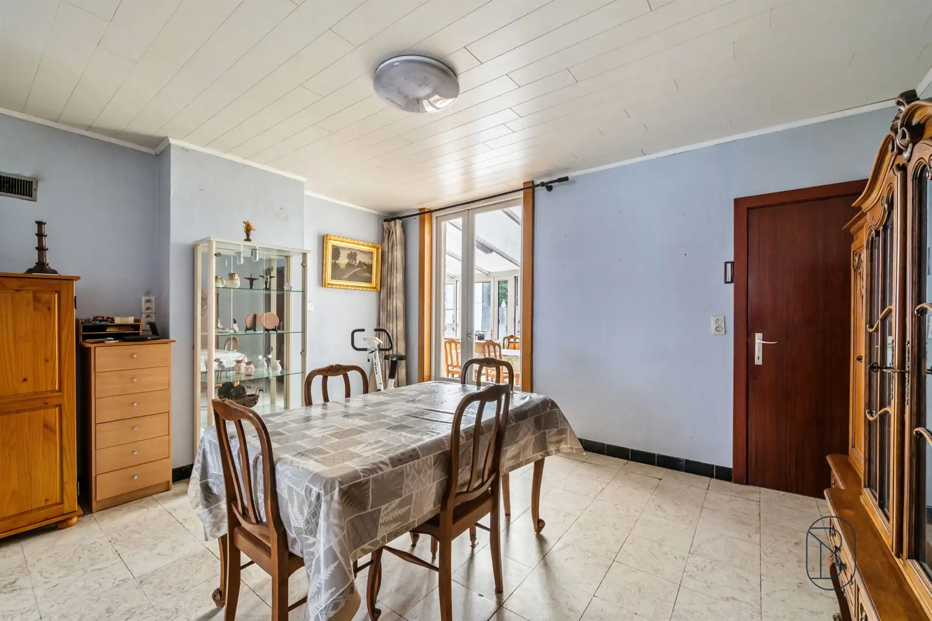 Gezinswoning met 6 slpk, ruime tuin en atelier in Wevelgem foto 9