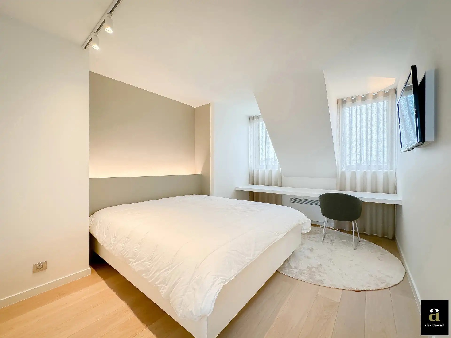 Gerenoveerd duplexappartement op wandelafstand van het centrum van Knokke. foto 8