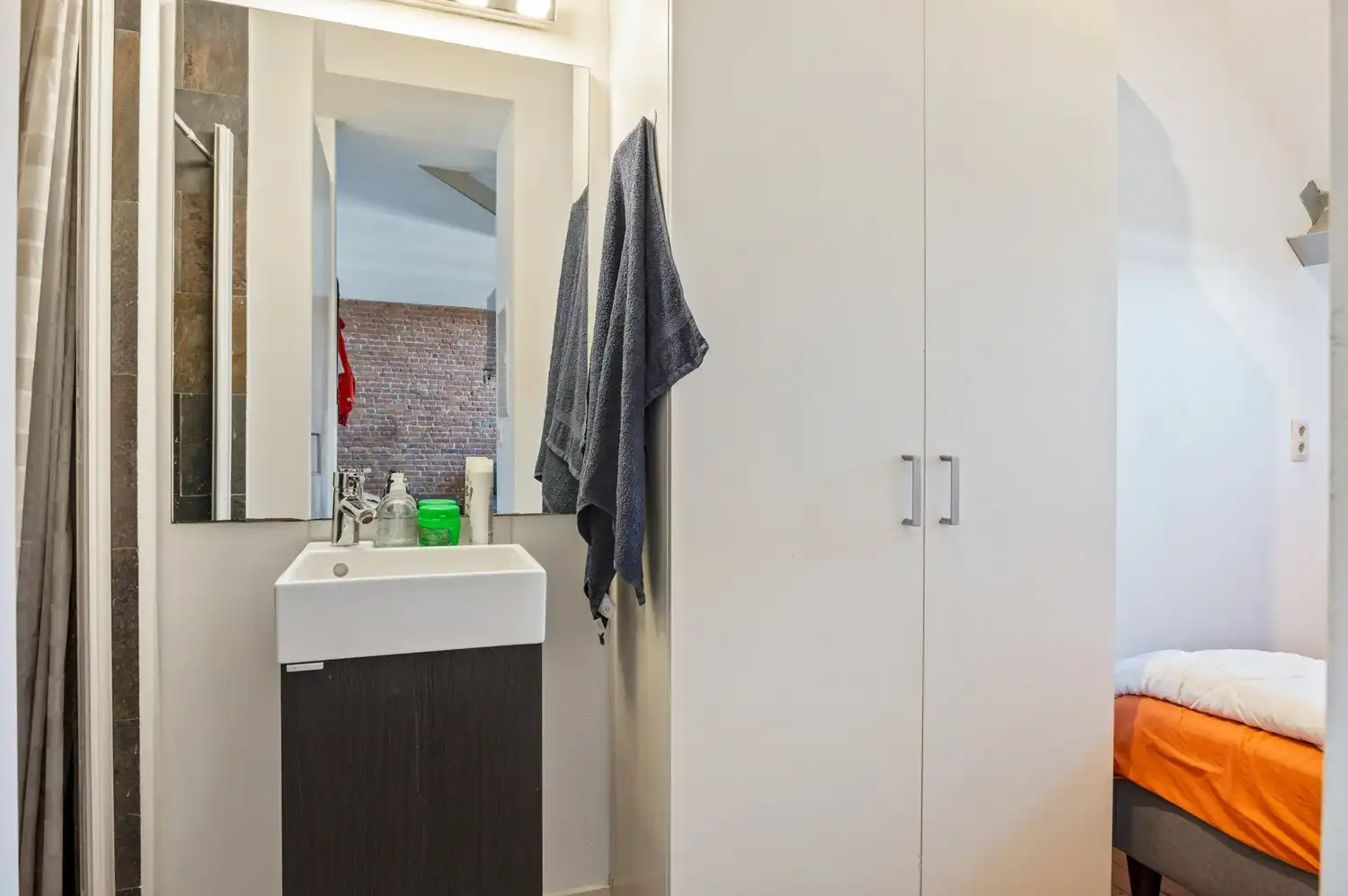 Prachtig en uniek vergunde opbrengsteigendom (BAR 6%) in historisch en gerenoveerd postgebouw te Antwerpen foto 30