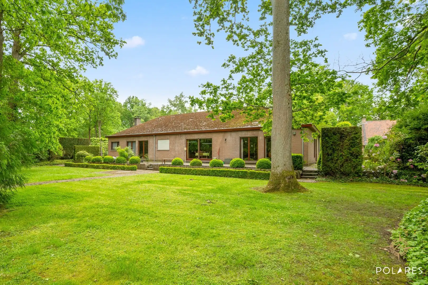 Tijdloze villa vol charme, pure rust op een uitzonderlijk perceel. foto 20