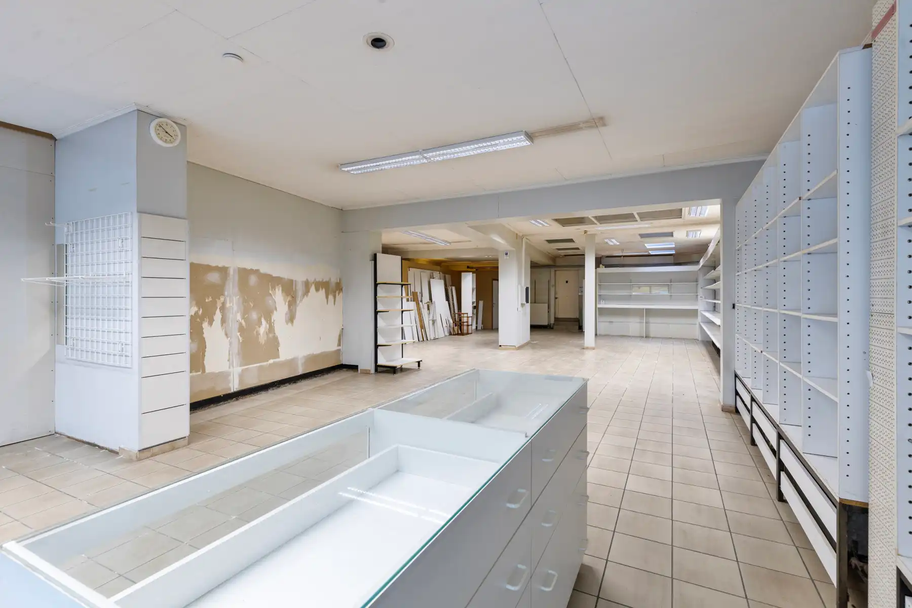 Handelspand met woonst ! foto 6