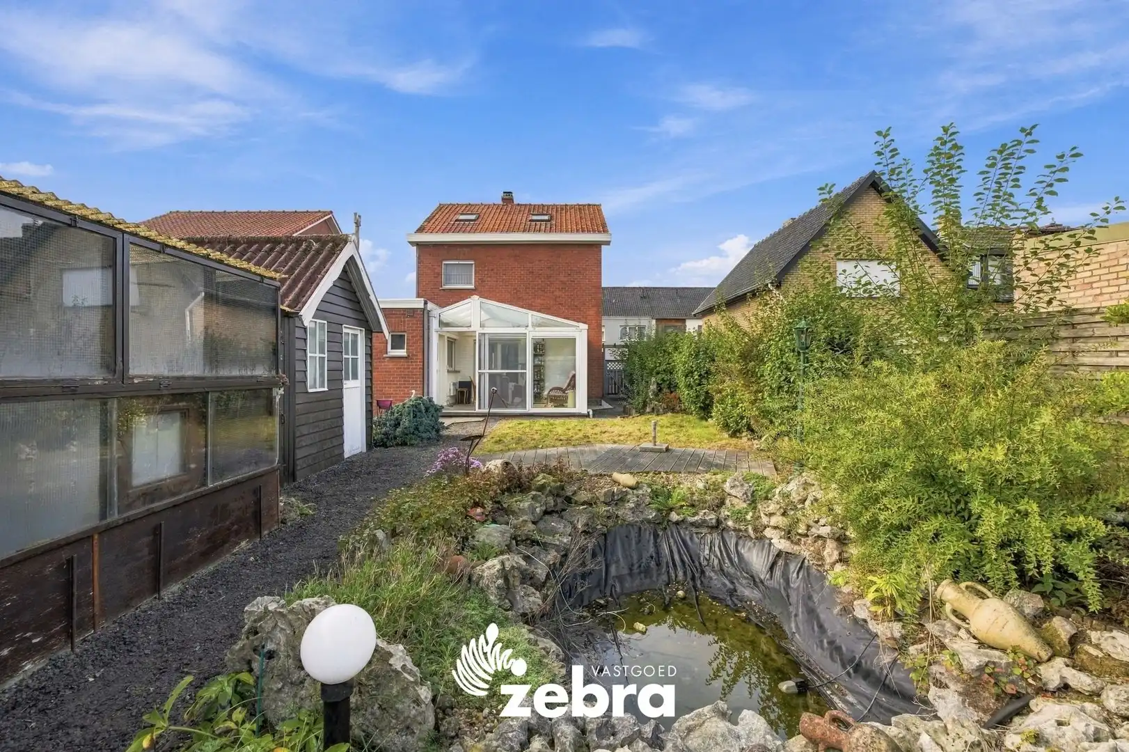 Te renoveren halfopen bebouwing met 3 slaapkamers, zolder en ruime tuin te Waardamme! foto 25
