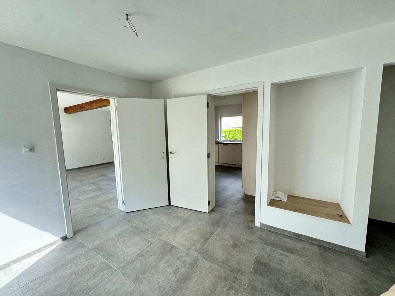 Gelijkvloerse woning met  tuin in het groene Zutendaal foto 2
