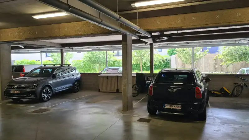 Energiezuinig appartement met 2 terrassen en garage met prachtig zicht op het water. foto 16