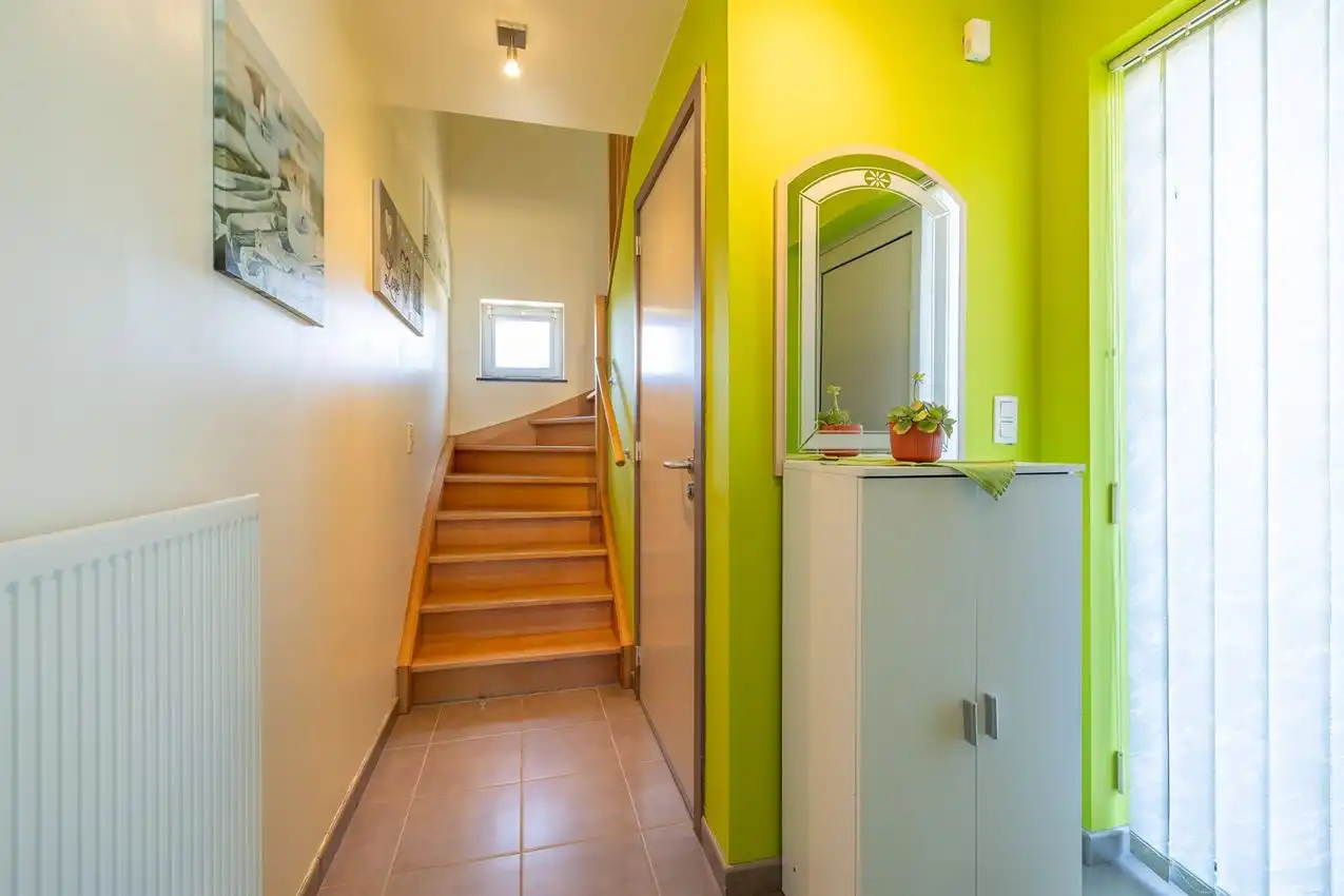 Recente gezinswoning 4 slk in doodlopende straat foto 11