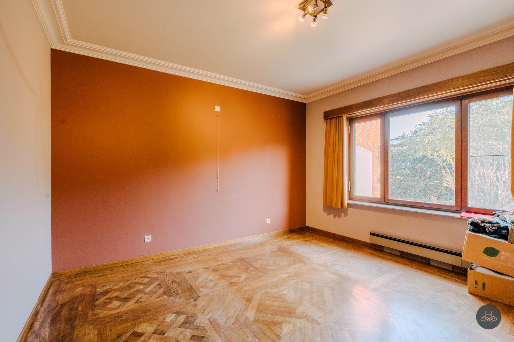 Zéér ruime gezinswoning met karakter en potentieel met tuin foto 15