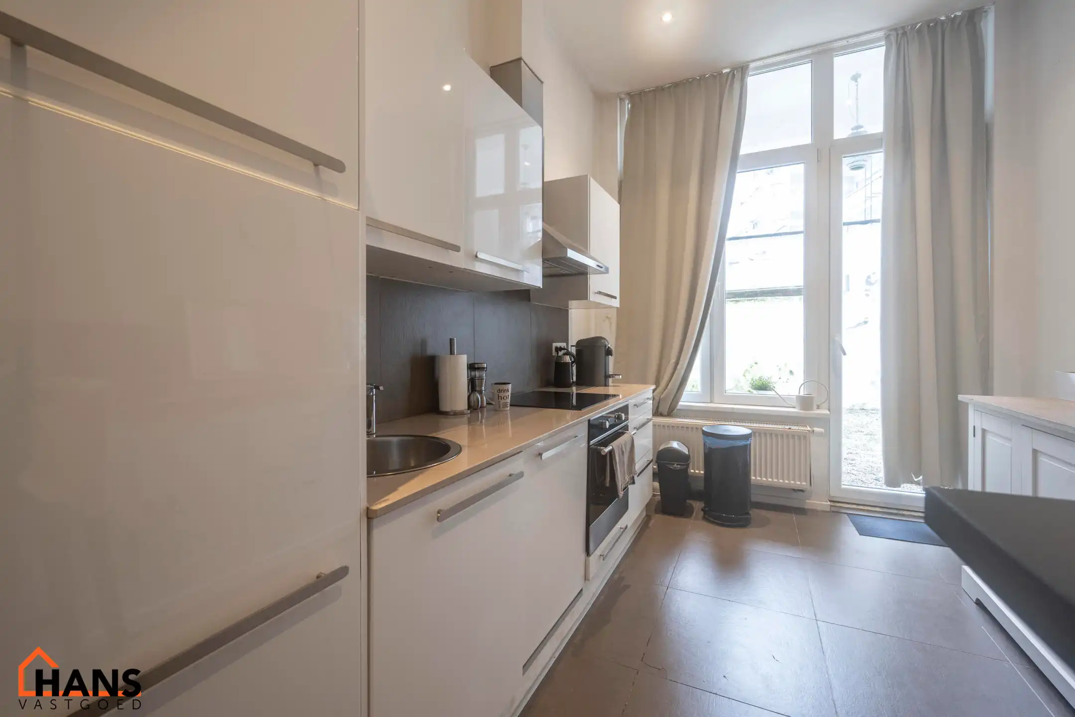 Fantastisch gelegen 2 slaapkamerappartement foto 5