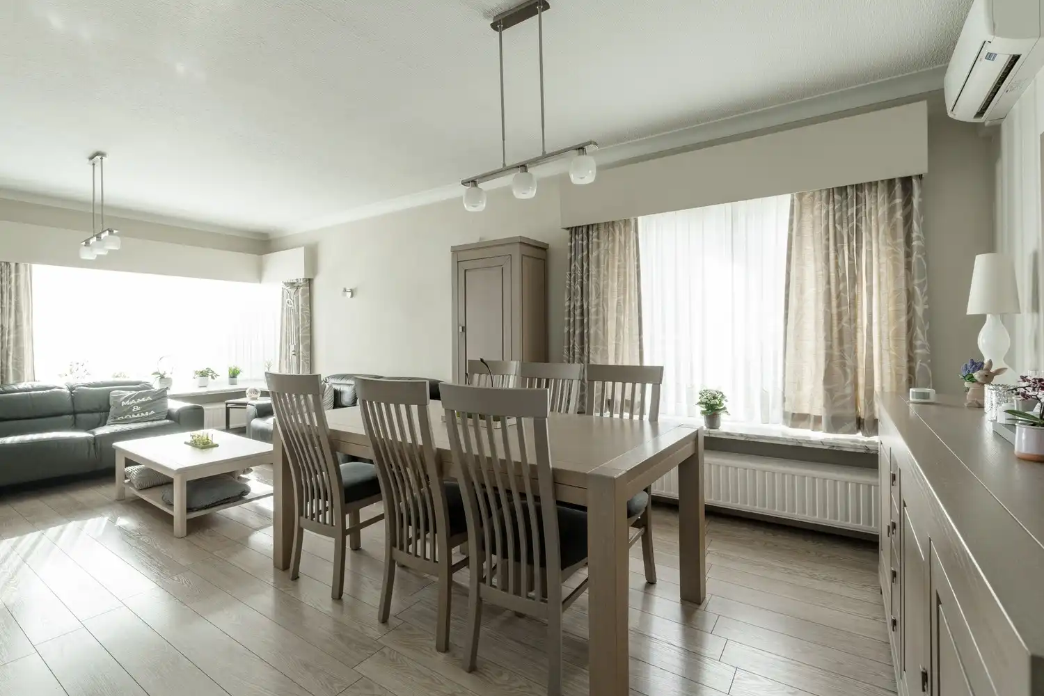 Goed onderhouden 3 SLK woning nabij het centrum van Lommel foto 3