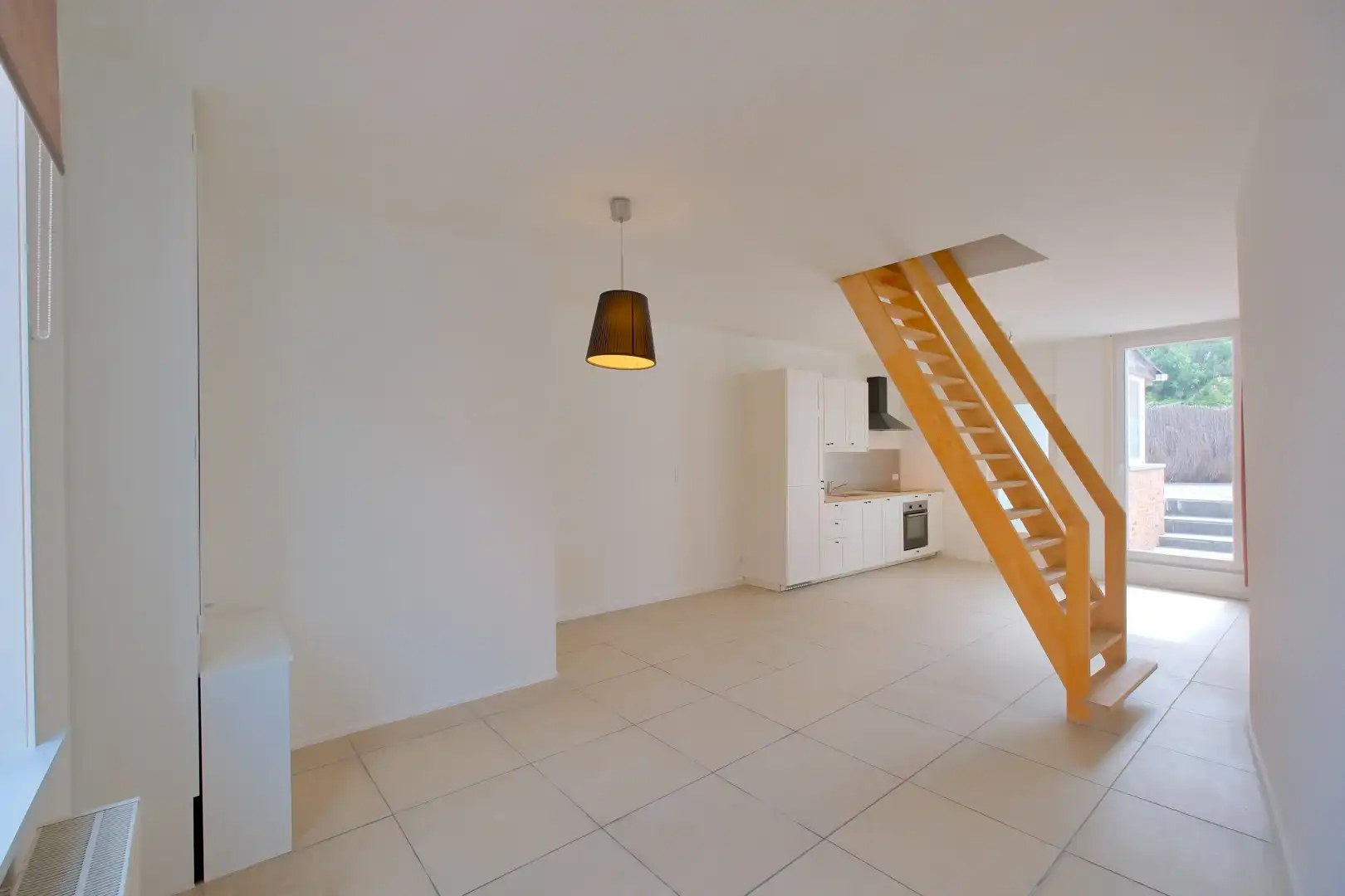 LICHTERVELDE - Woning met 2 slpks en tuin met ruim terras! foto 4