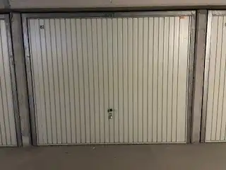 Garagebox onder de Zeedijk te huur! (Garagecomplex  "Oostduinparking") foto 3