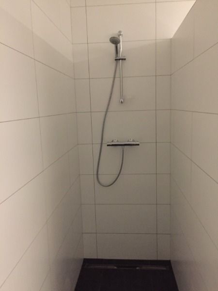 Instapklaar 2-slpk appartement met terras/tuin en 2 parkeerplaatsen foto 10