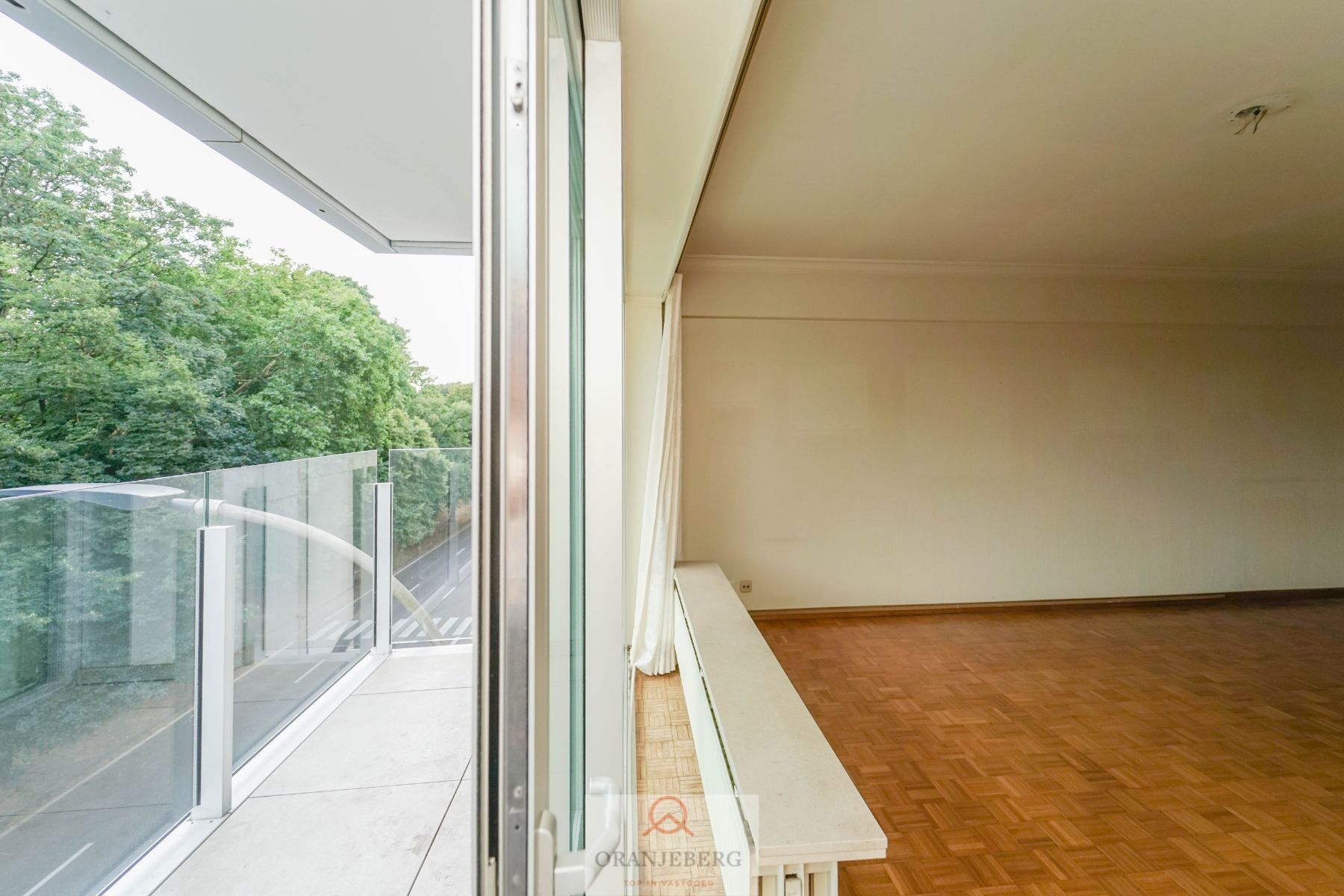 Ruim 2-slaapkamer appartement  (122 m²) vlakbij het Zuidpark! foto 19