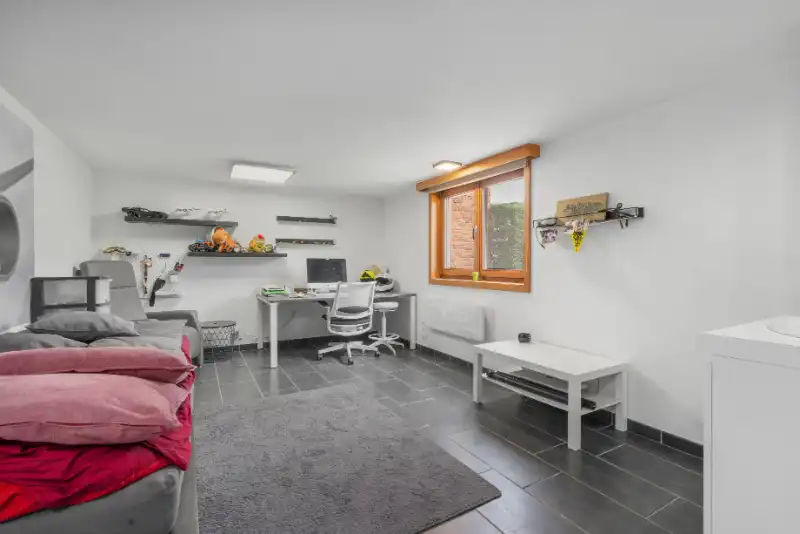 --- OPPORTUNITEIT --- building bestaande uit 3 appartementen (5% netto huurrendement)! foto 44