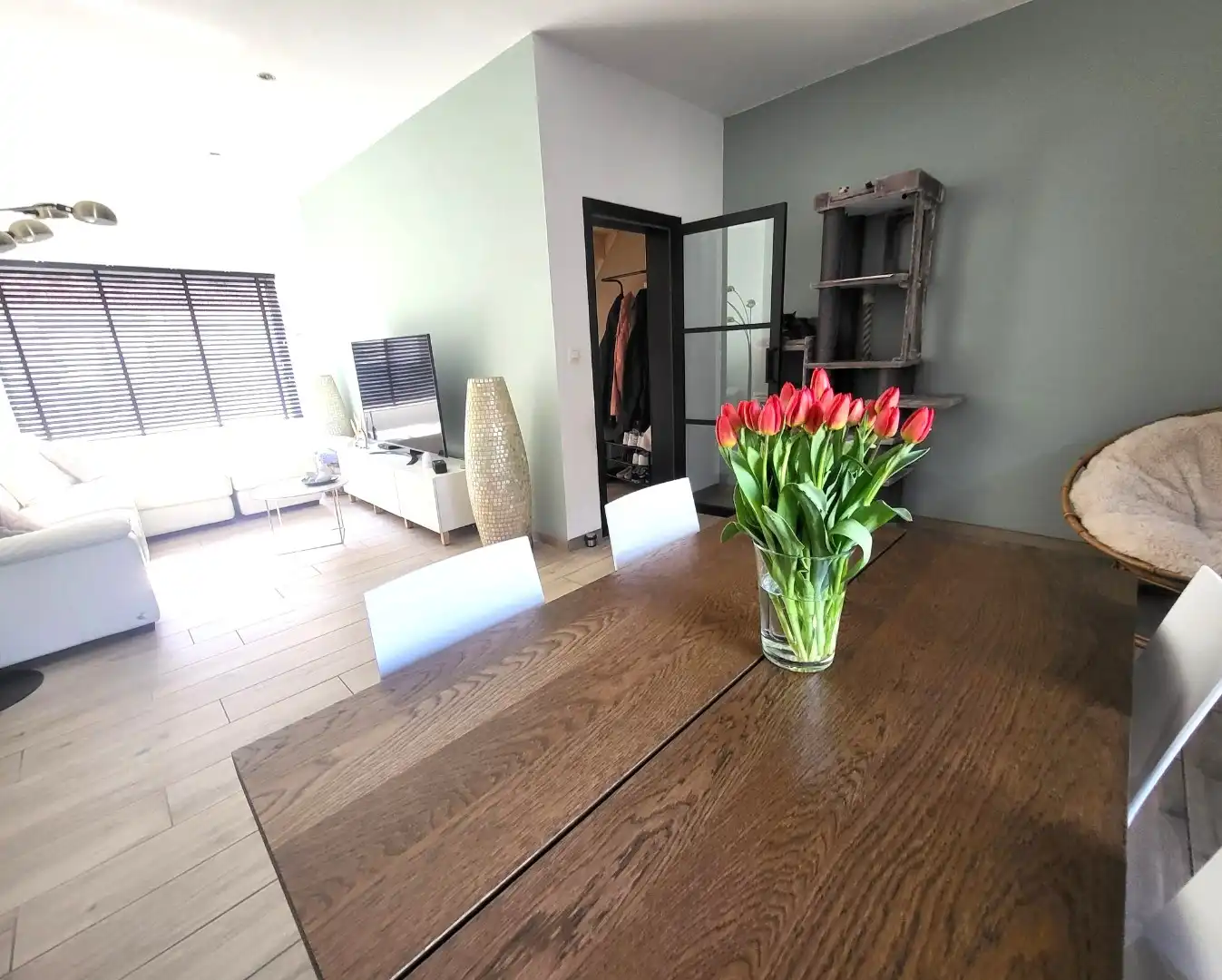 Volledig gerenoveerde woning...properder dan een apotheek... foto 4