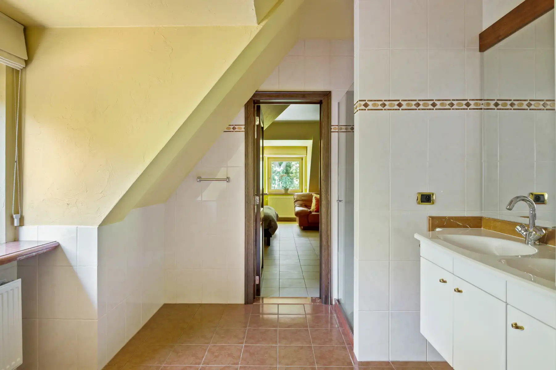 Ruime villa met binnenzwembad, EPC B en 5 slpk in Brasschaat foto 49
