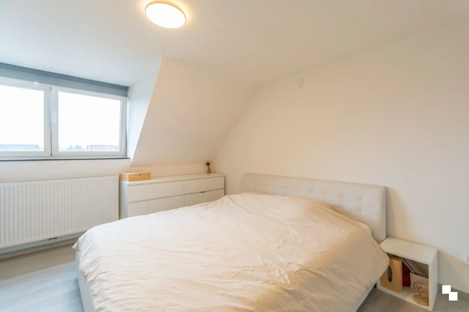 Ruime instapklare duplex met terras in hartje Merelbeke foto 18