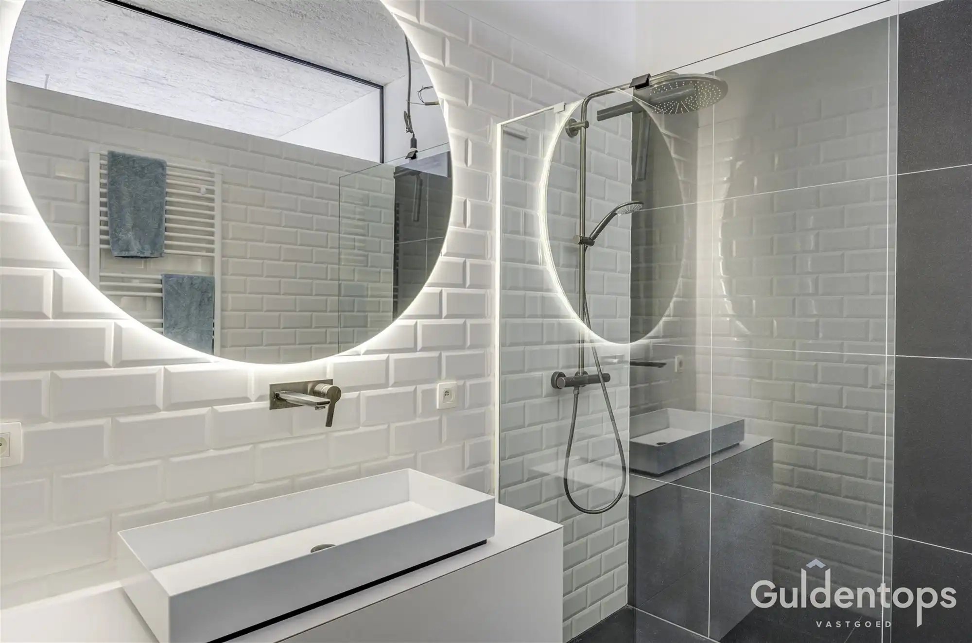 Knap energiezuinig appartement met veel charme foto 31